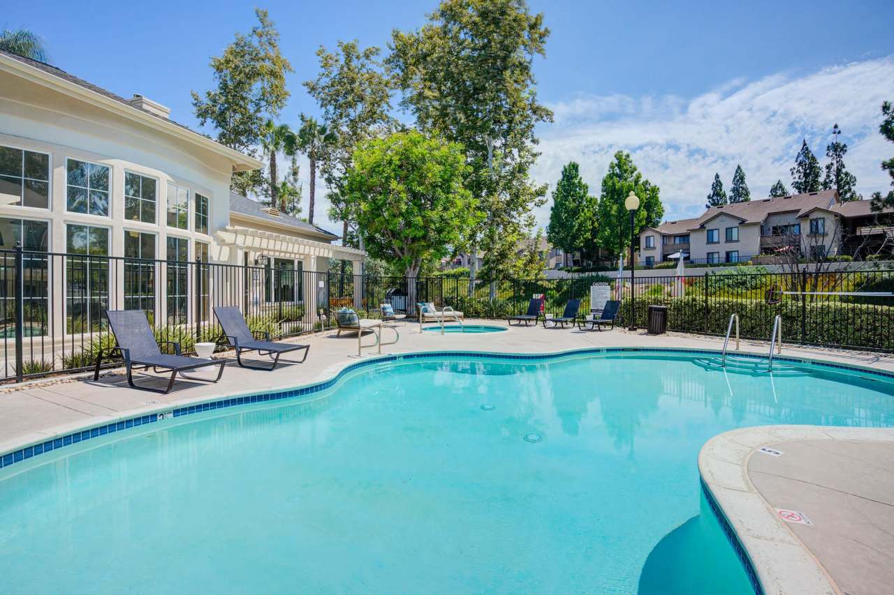 Bellecour Way Apartment Homes