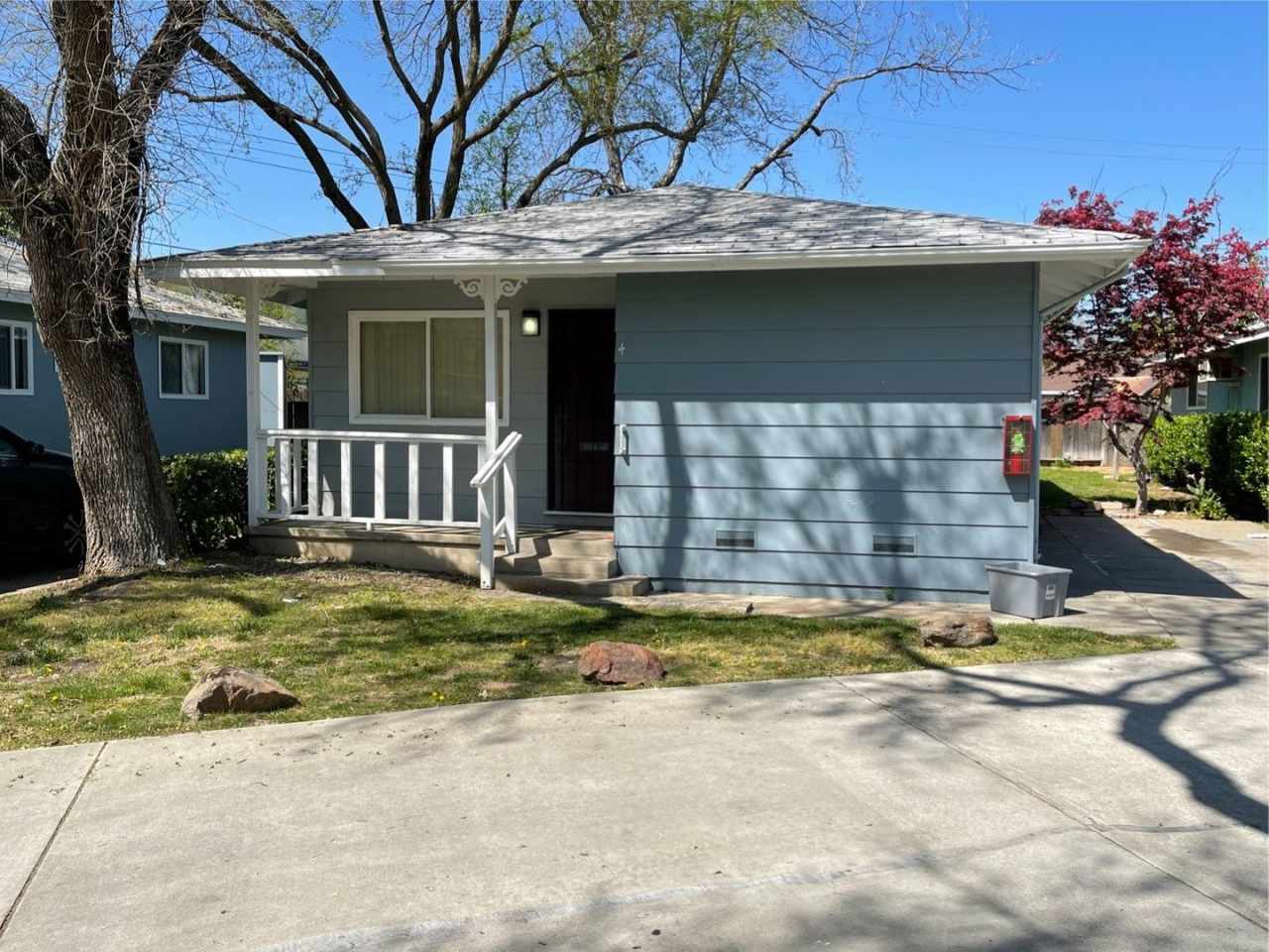 Restored 2 Bedroom, 1 Bathroom, 1050 sqft located in Sacramento Cottage Community