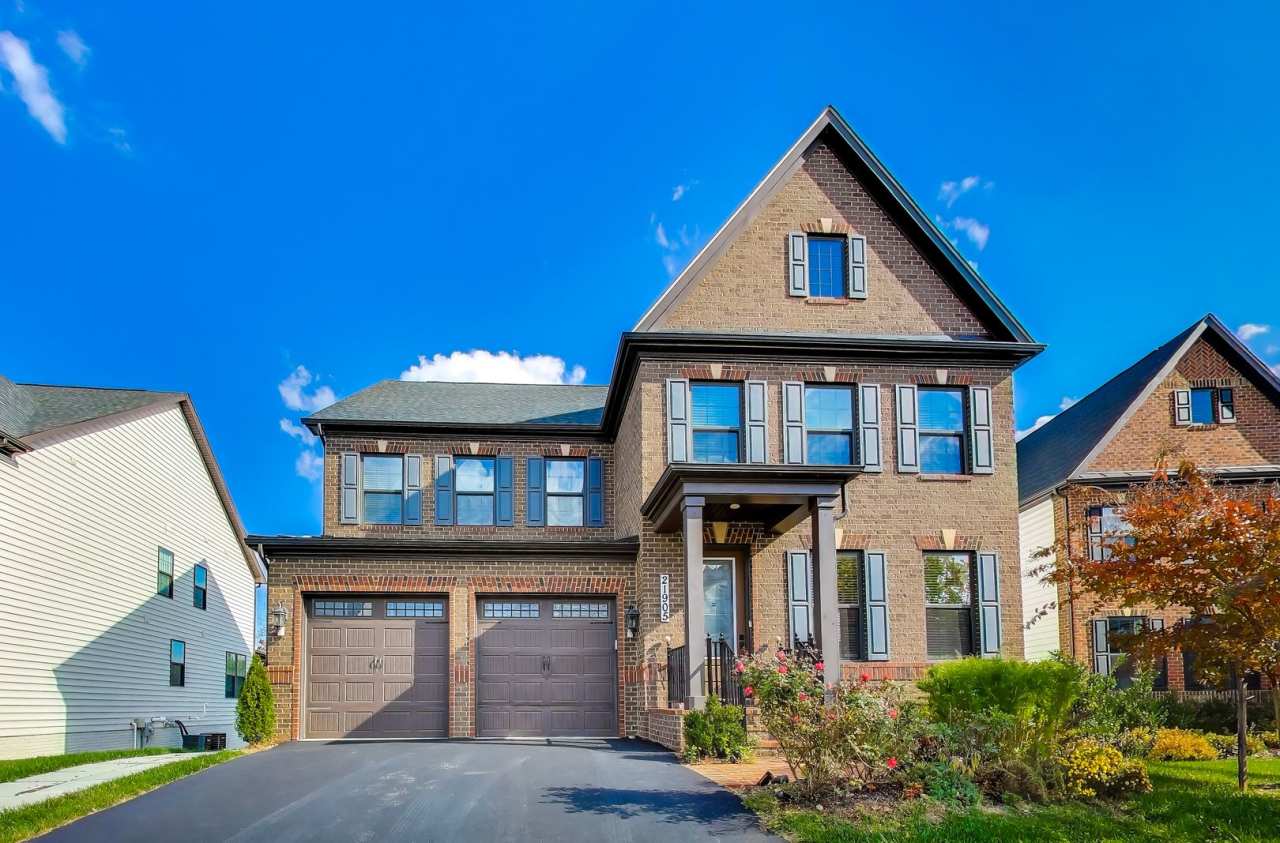 Beautiful 5 Bedroom Home in Cabin Branch!