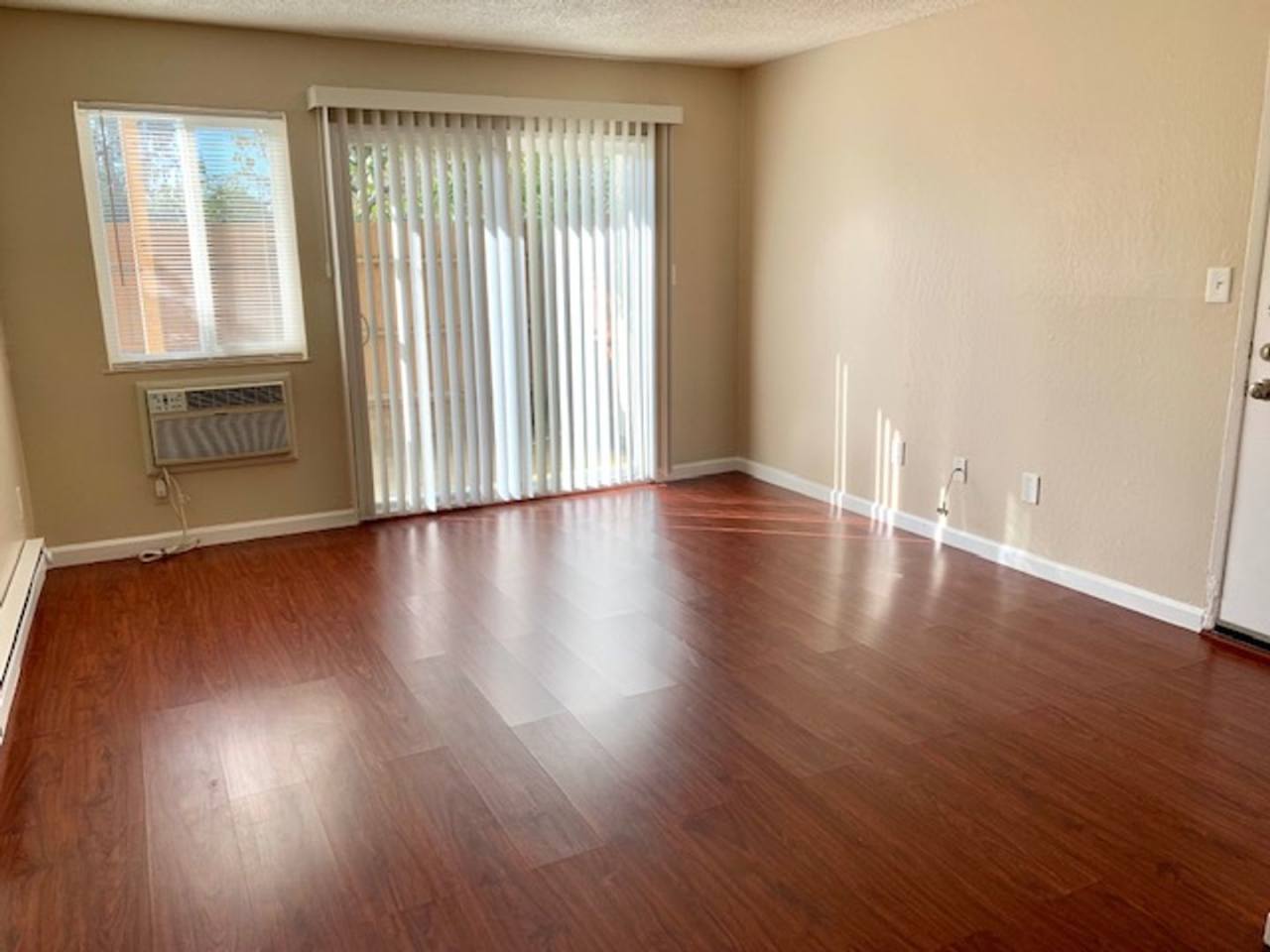 Nice 2 Bedroom 1 Bathroom Condo in Fairfield - COMING SOON!!