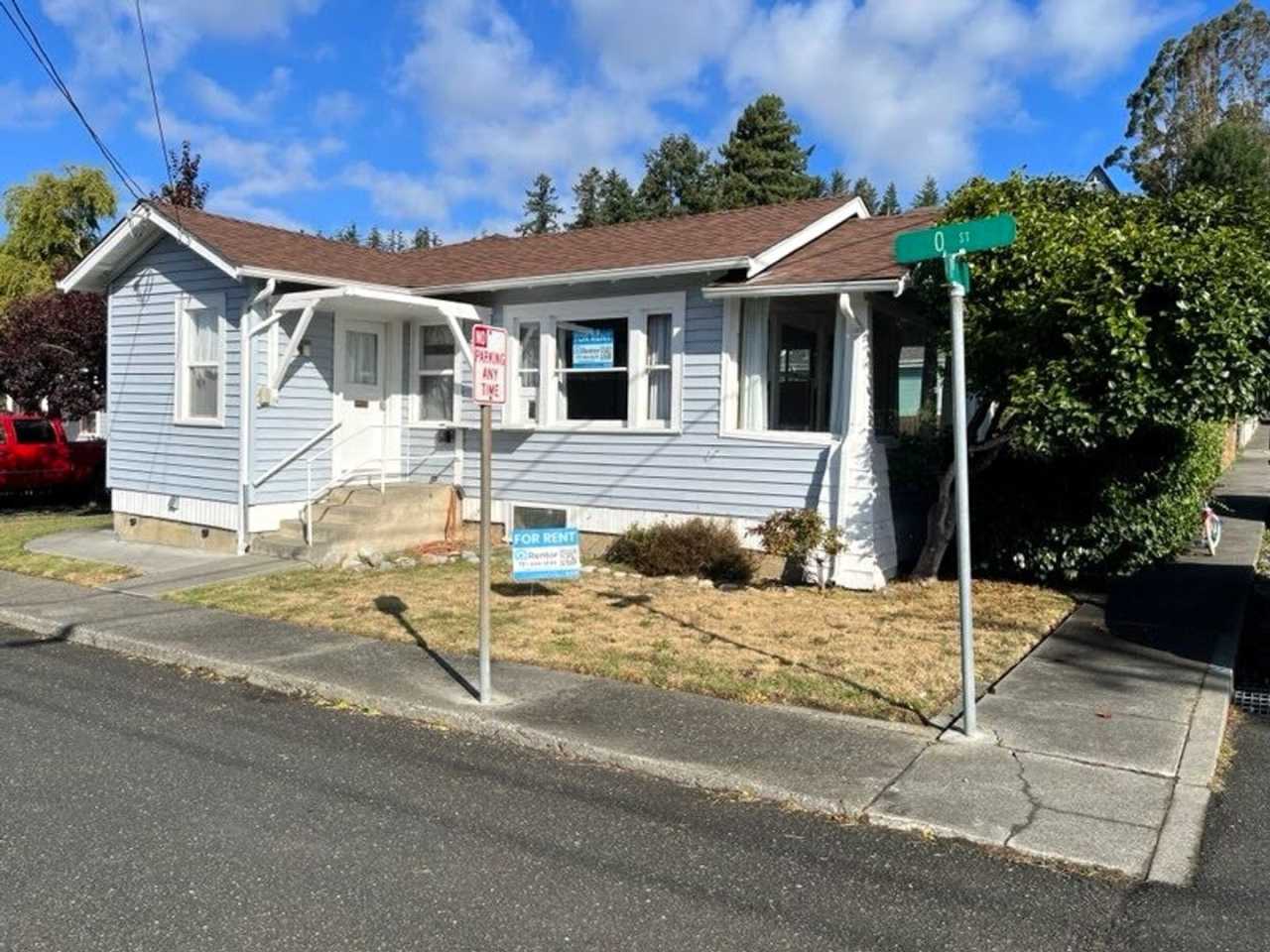 Pet-Friendly Centrally Located Fortuna Home Just Off Main Street!