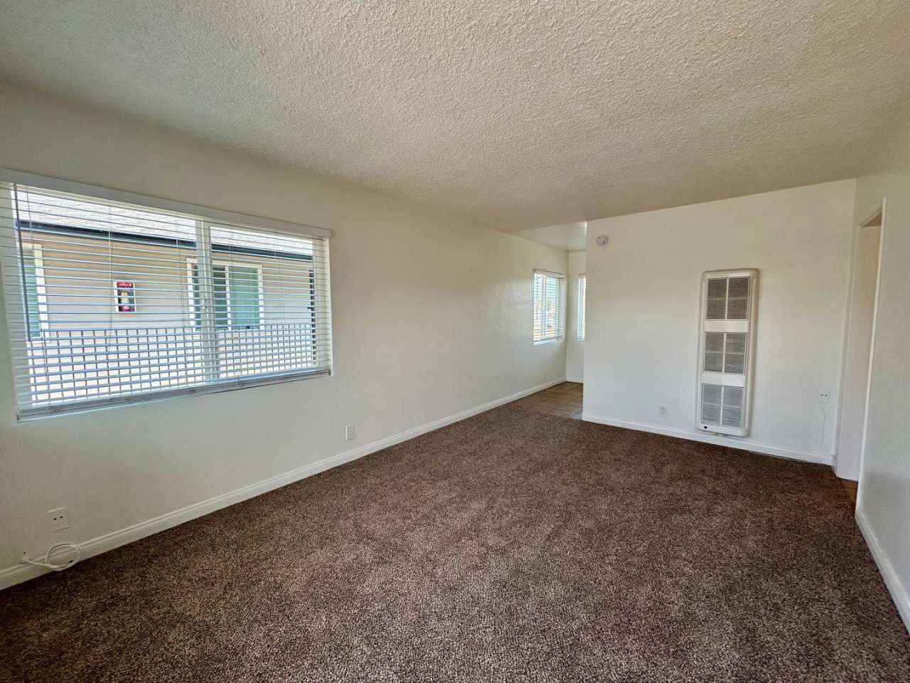 1 Bed, 1 Bath in Central SD! Water/Trash Included