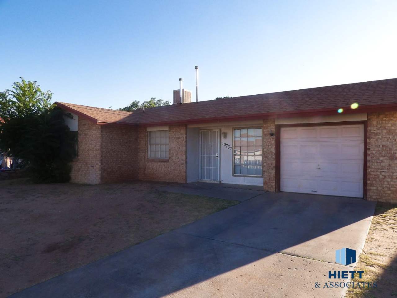 Great move in ready home close to Ft. Bliss