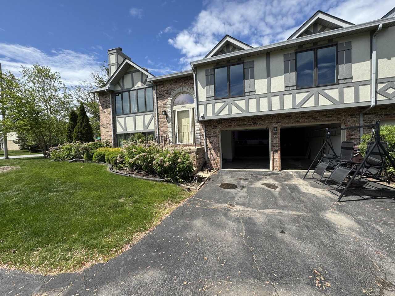 17574 Drummond Drive