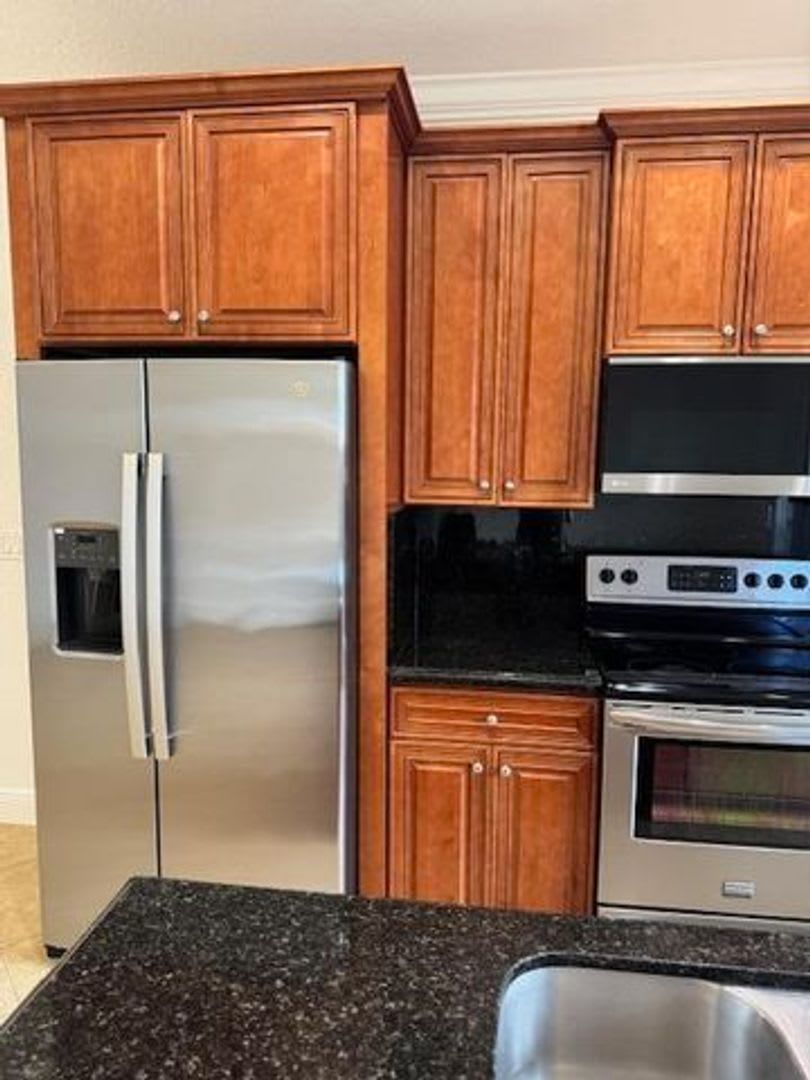 3201 Johns Place, Palm Springs, FL 33461