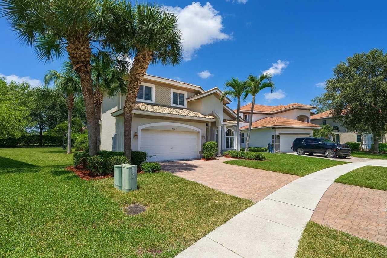 Bright + Spacious Home for Rent in West Lake Worth