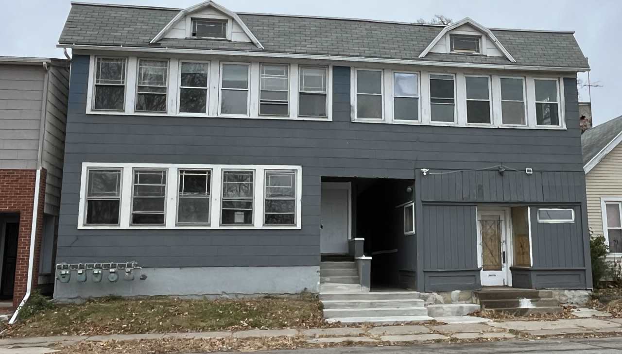 2132 Broadway Street - Lower