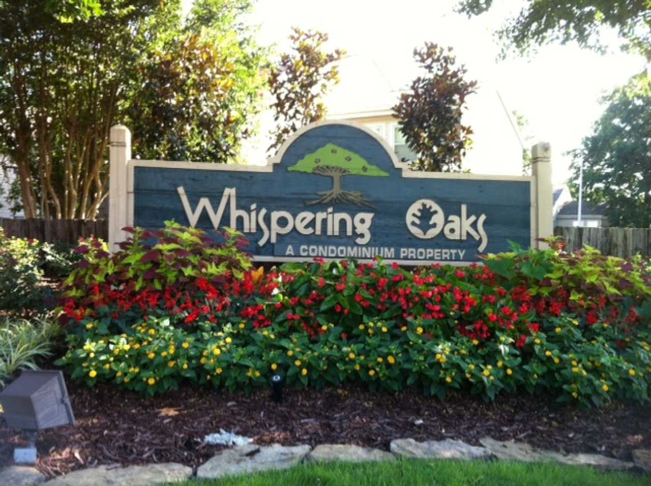 1BD/1BA Condo located on the Germantown/Memphis Line!