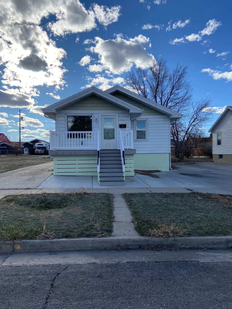 132 South Elk Street