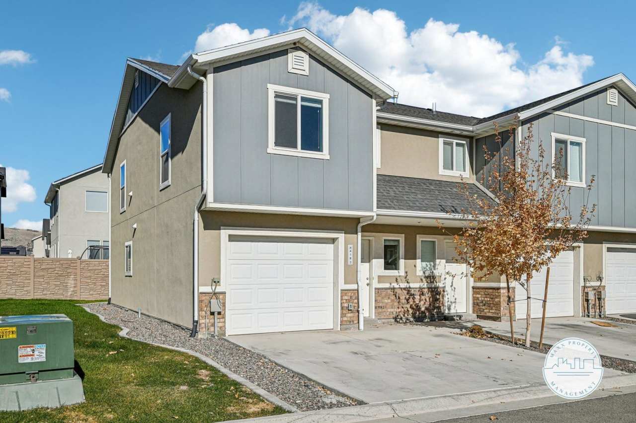 Stylish, 2-Story Upgraded Townhomes in Dublin Farms in Eagle Mountain. Great Location!