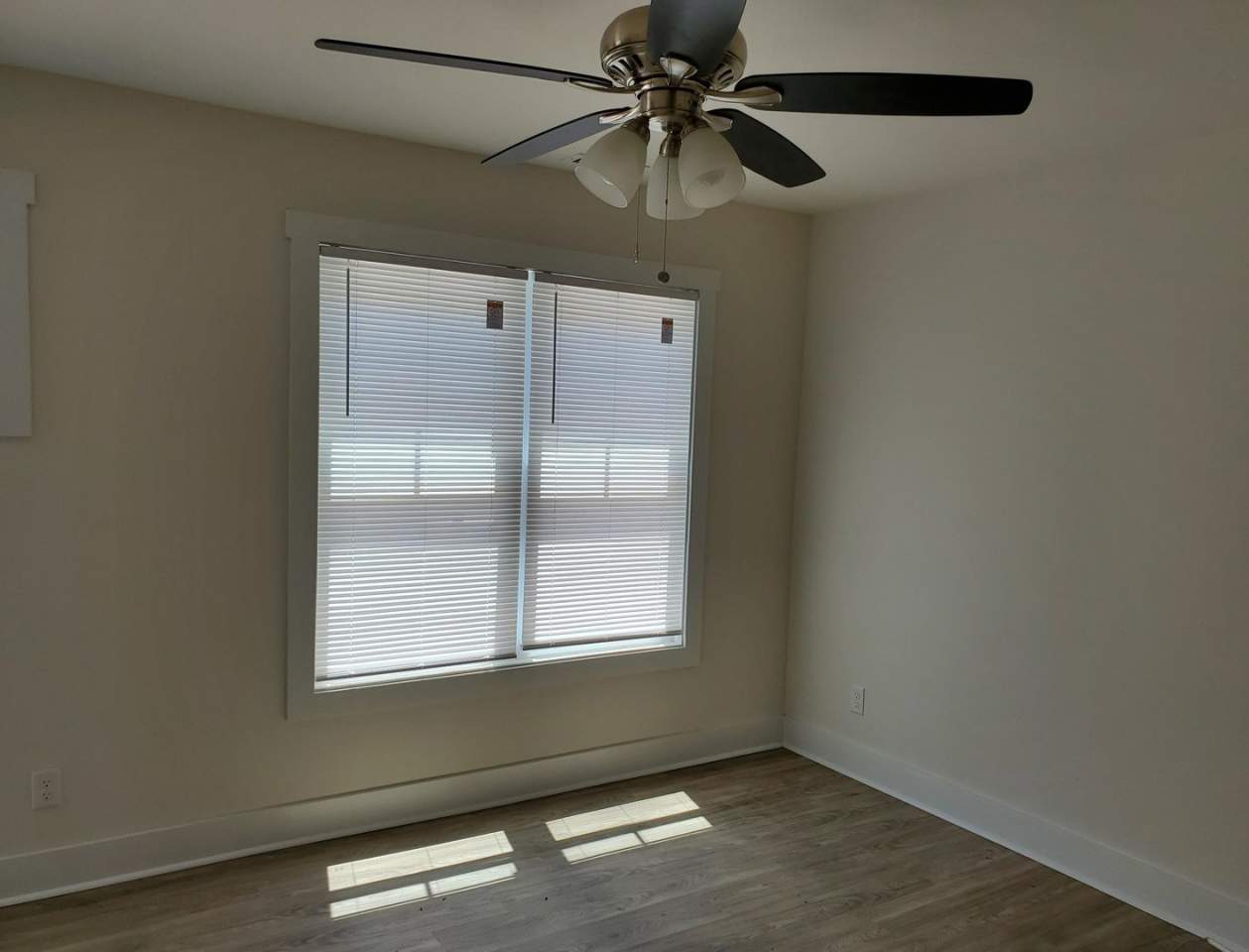 Townhouse in Blackstone-Fort Pickett Area