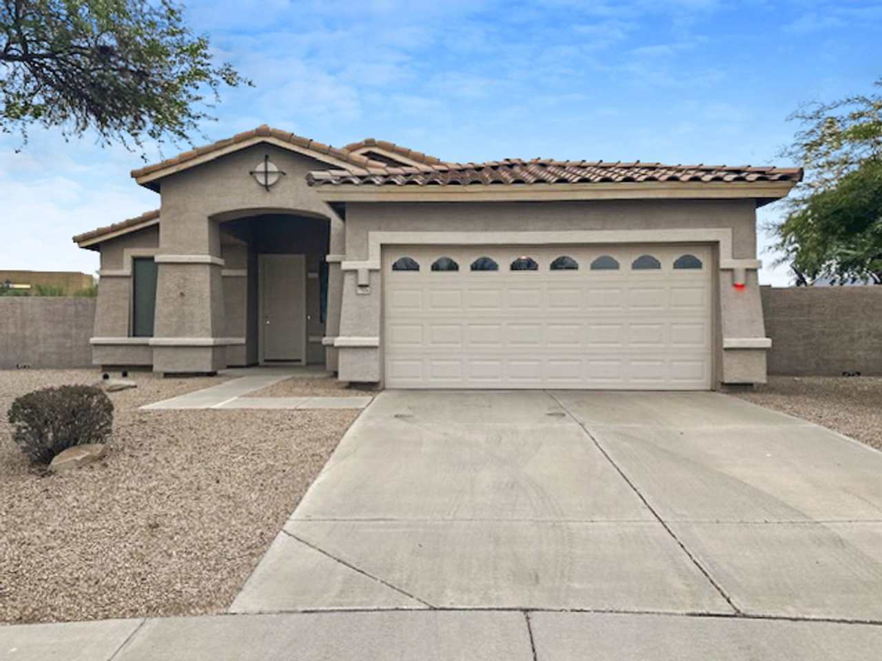 Enjoy the Incredible Estrella Mountain Ranch amenities!