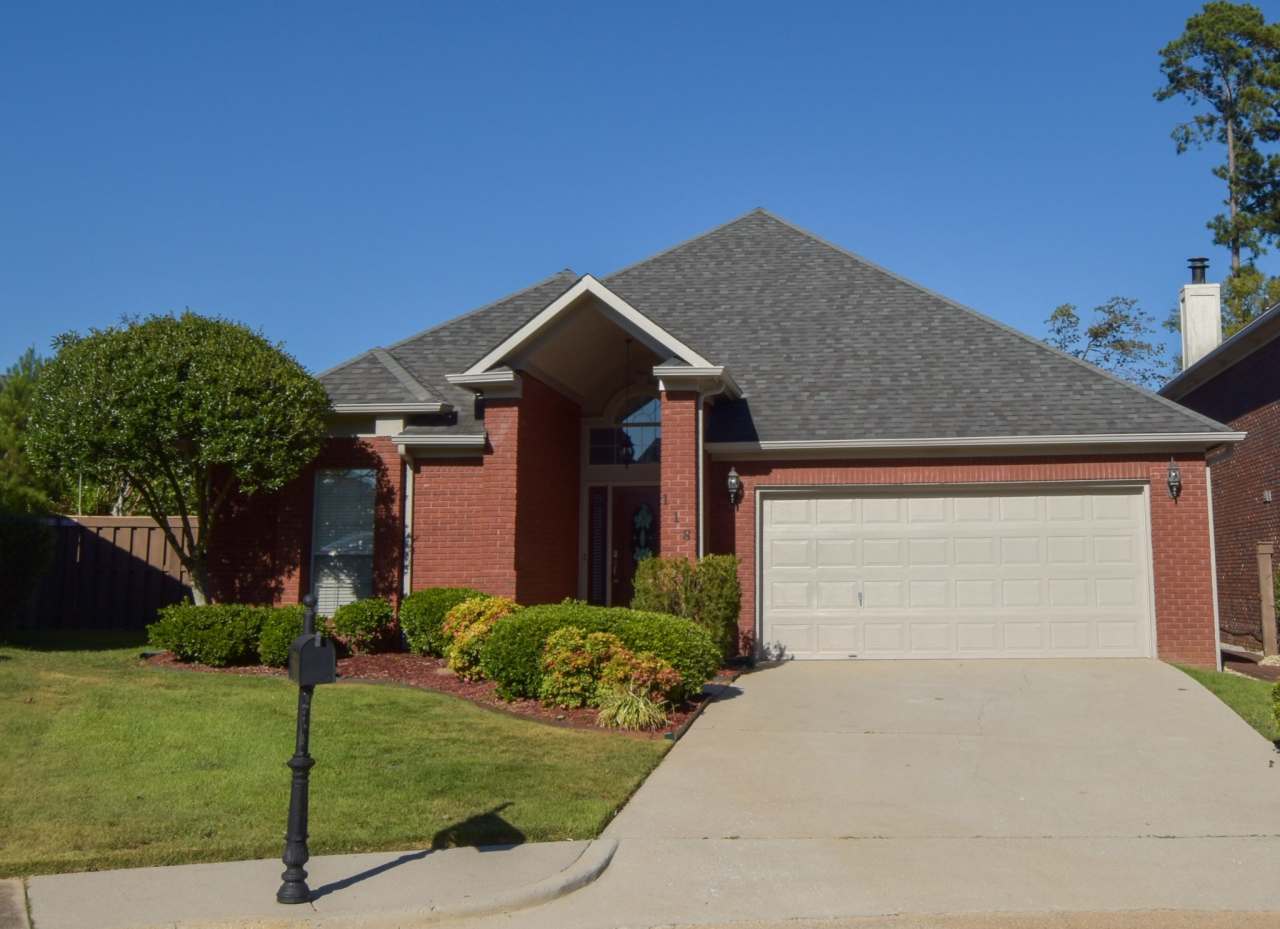 118 Canterbury Drive