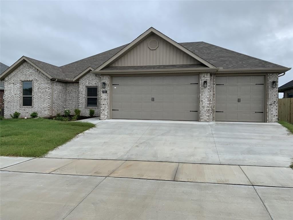 615  N Drewrys Bluff  DR