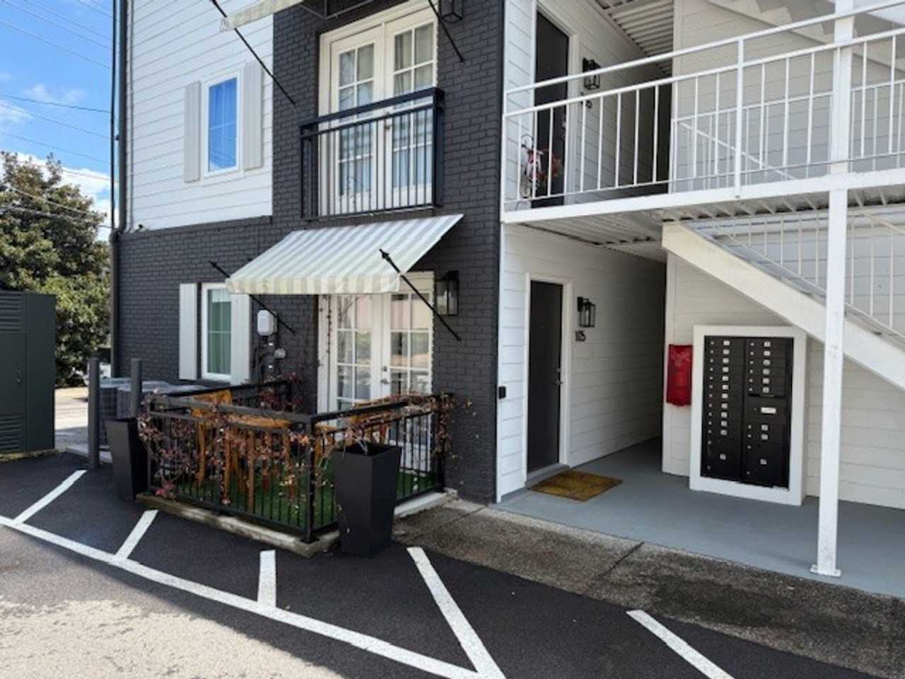 500 Grace Street