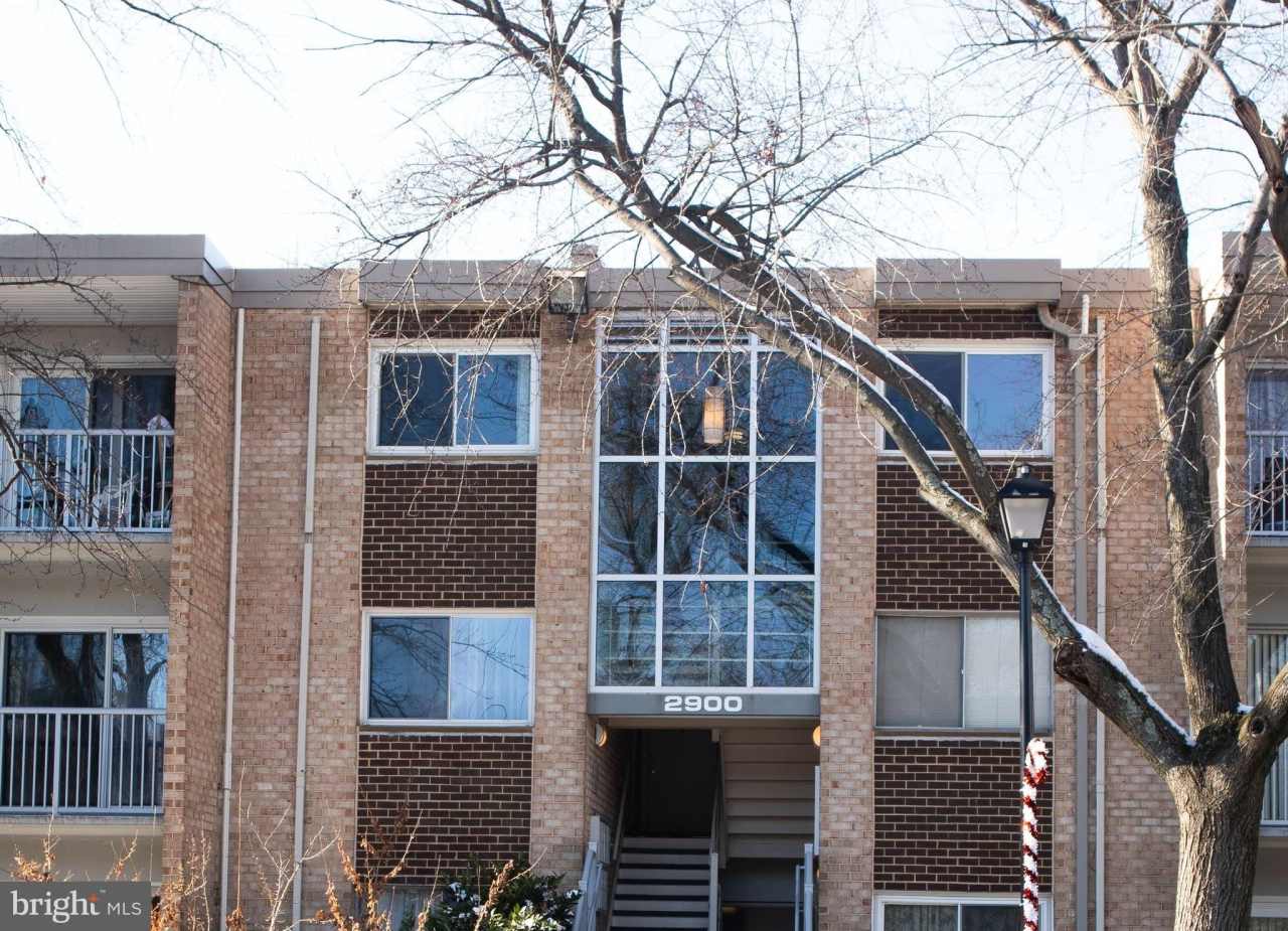 2900 KINGS CHAPEL Road unit: 10