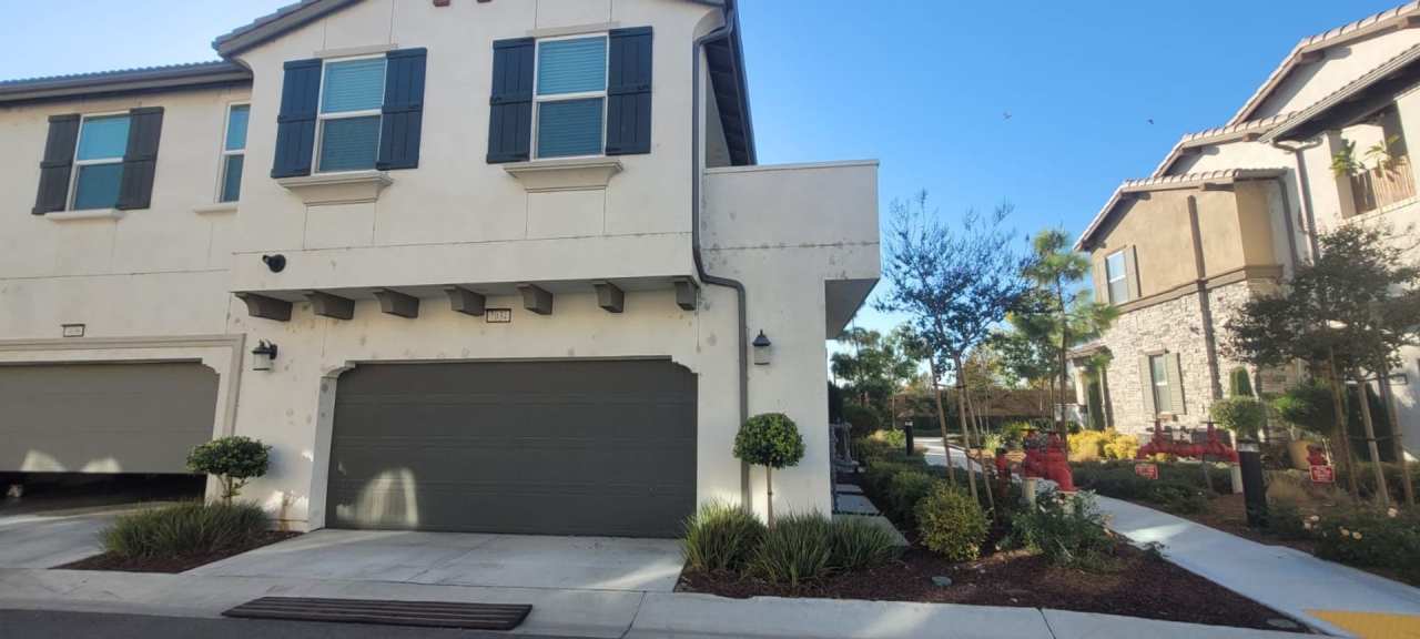 Beautiful condo in Eastvale