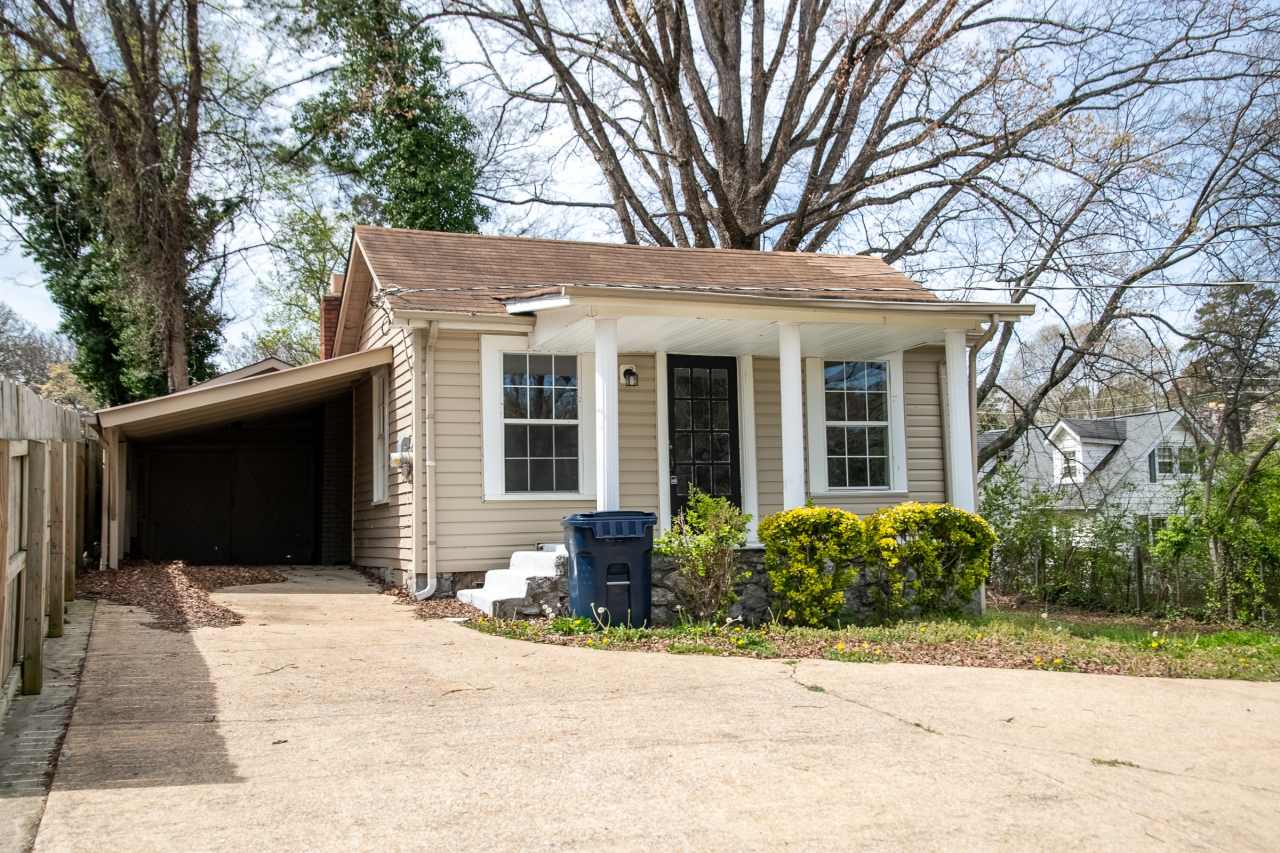 1005 Greenslake Road