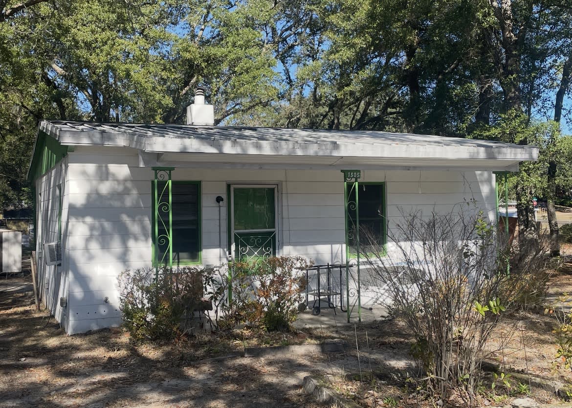 1505 West Gordon Avenue