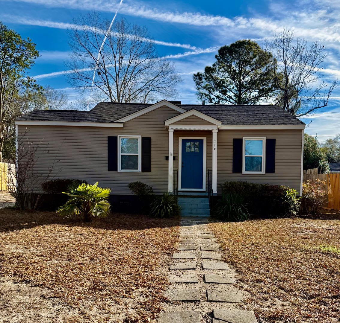 Bungalow in Desirable Rosewood area