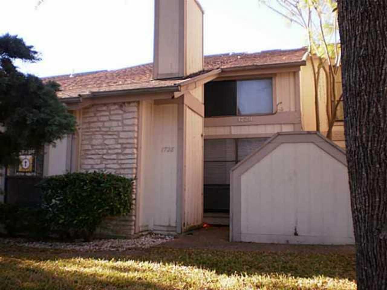 1728 Timber Ridge