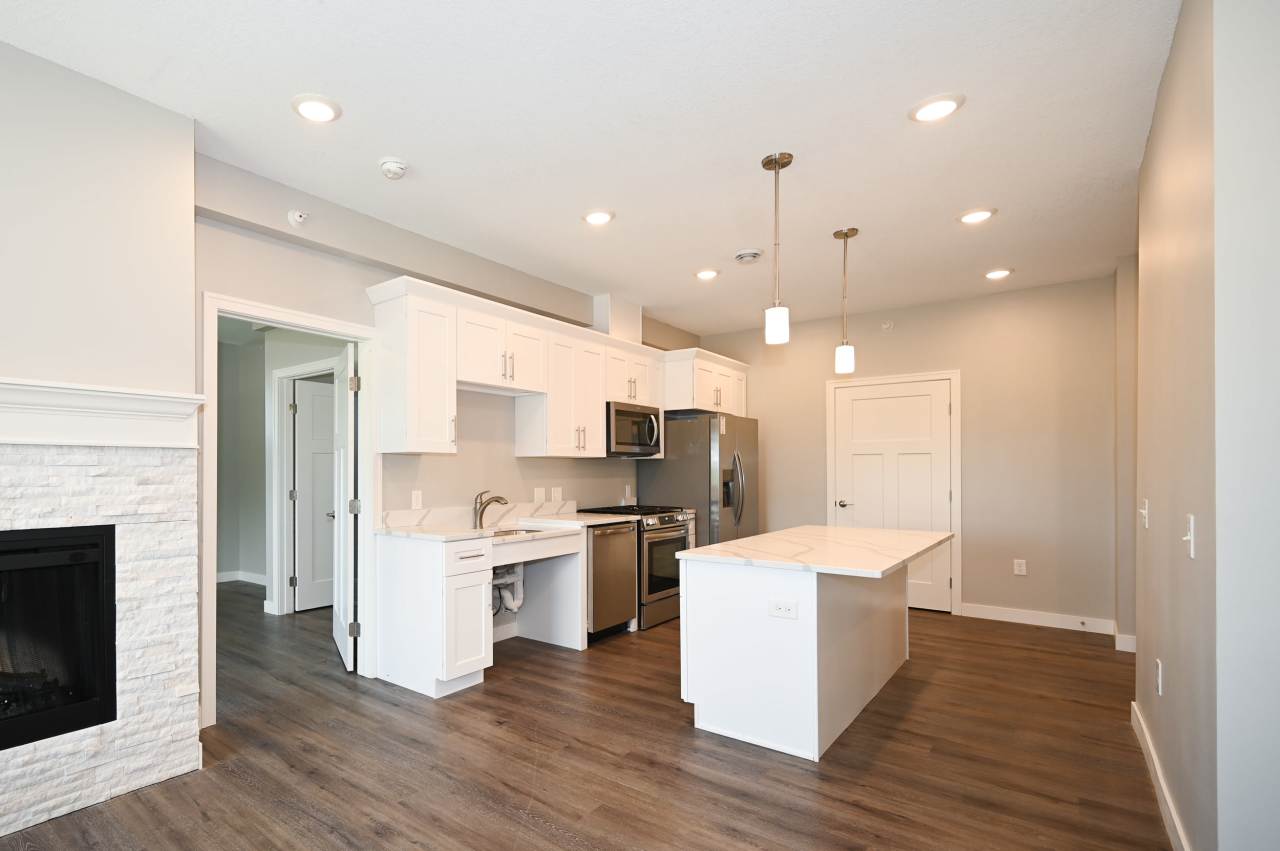 1161 Palisade Drive Northeast