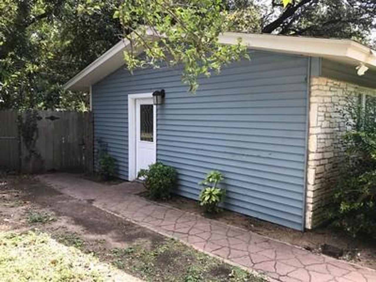 Studio Living in Austin