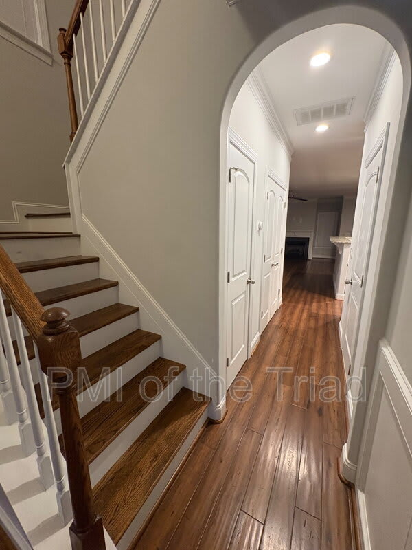 1146 Augustine Heights Dr