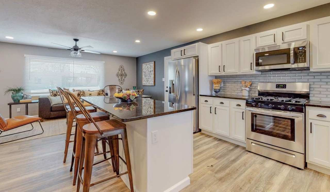 Beautifully Renovated Three Bedroom Home in Parkland Hills Neighborhood