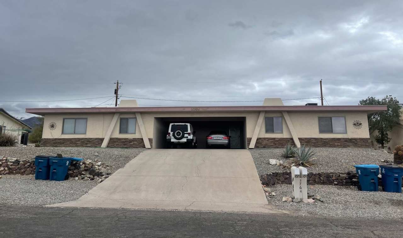 3 Bed 1.5 Bath Duplex