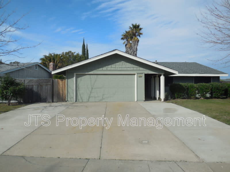 100 Decathlon Circle