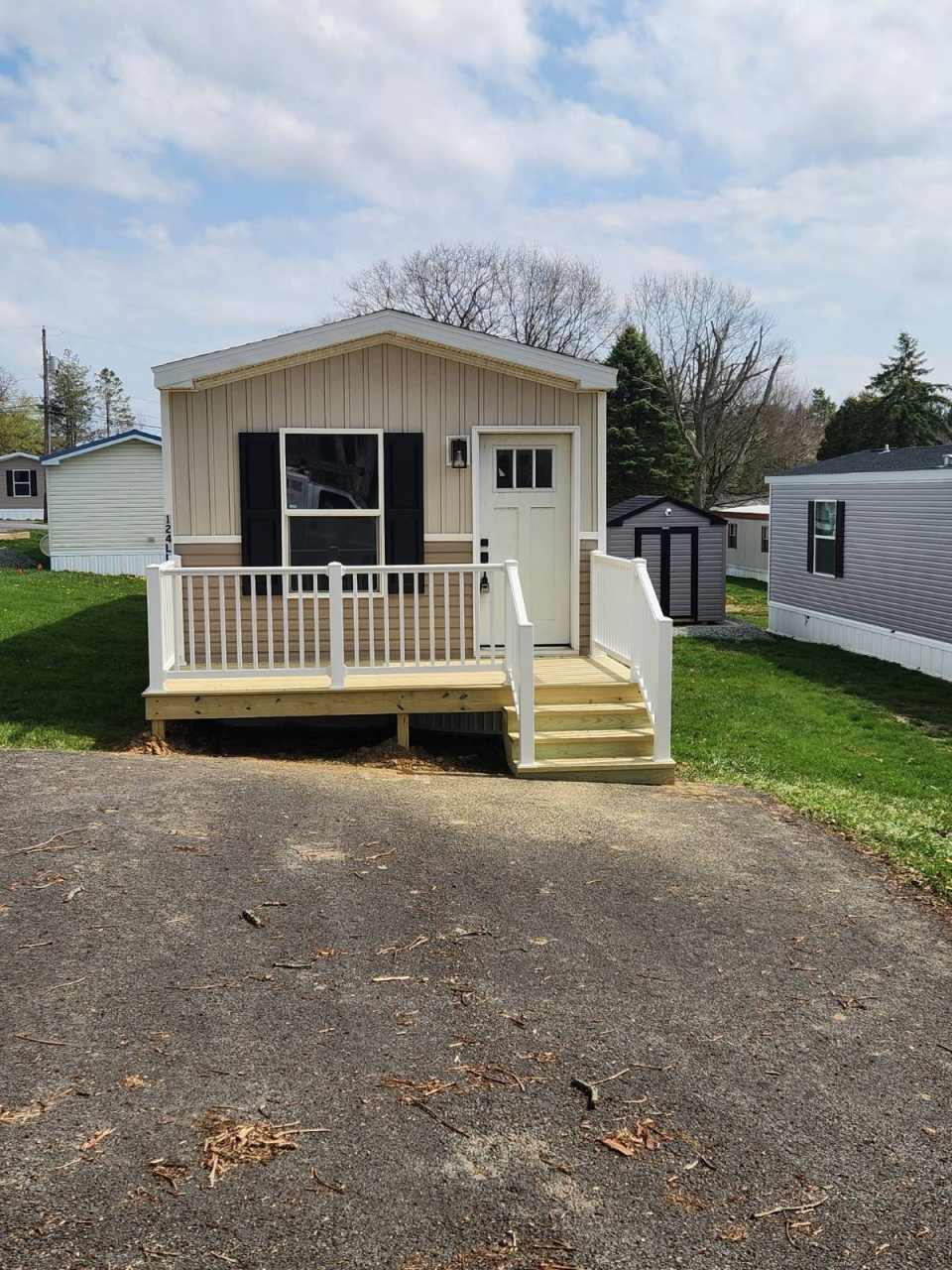 124 Lillian Lane