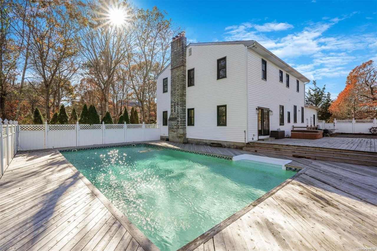 34 Starboard Road