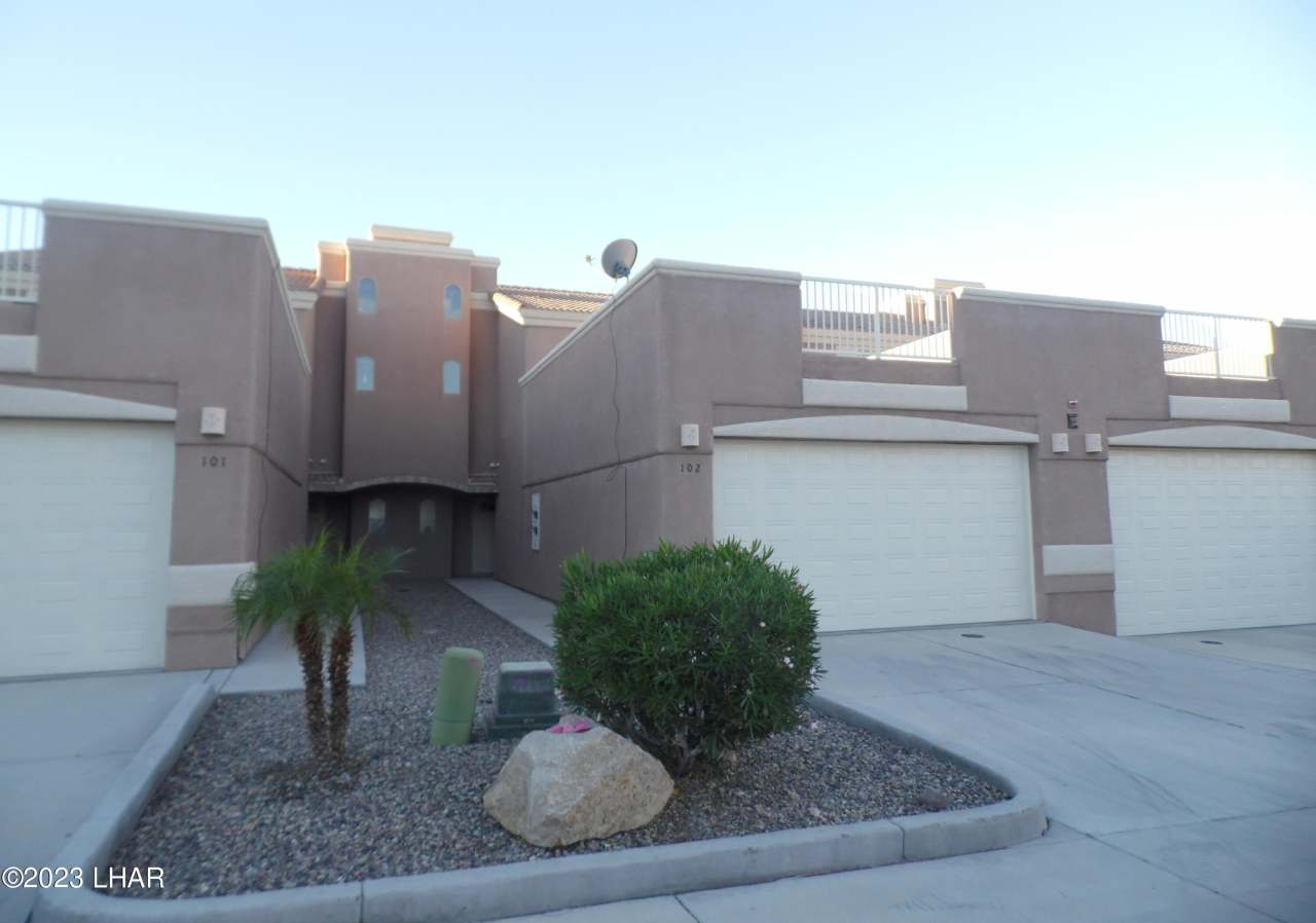 3470 Kearsage Dr unit: E102