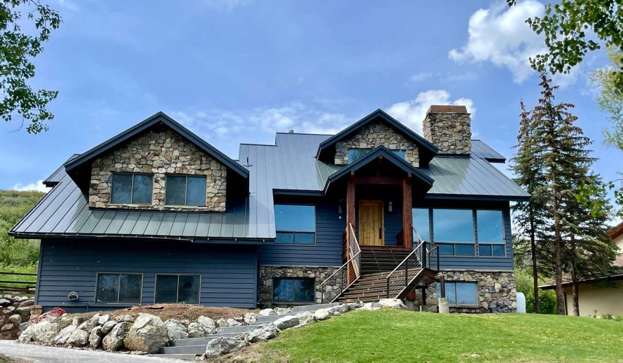 Walkout apartment - Fairway hills in Park Meadows