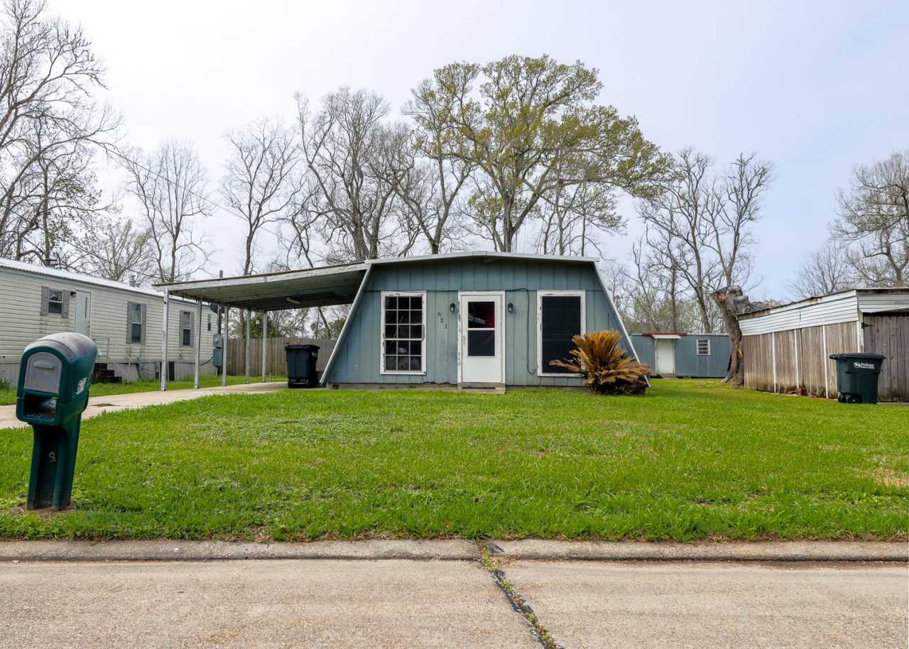 2 Bed/1 Bath House