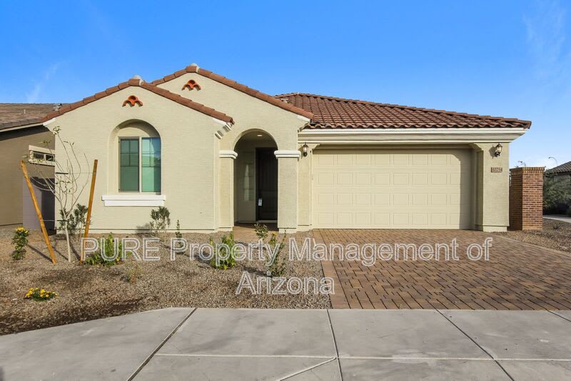 10254 W Crittenden Ln