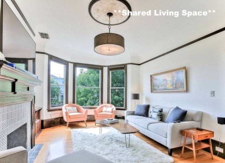 15998 Sunset Boulevard