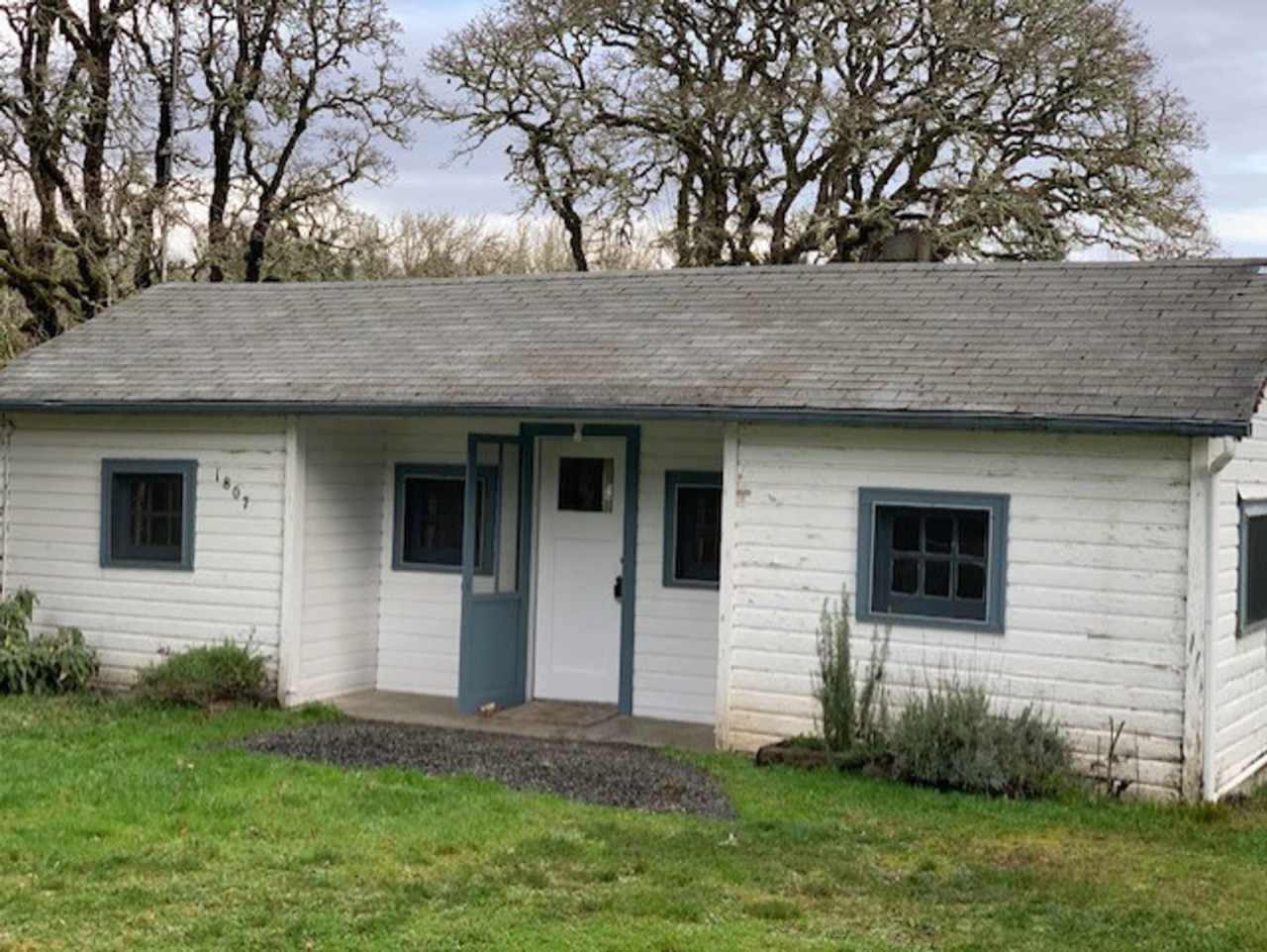 Updated 1 Bedroom ~ 1 Bathroom Cottage Minutes From OSU
