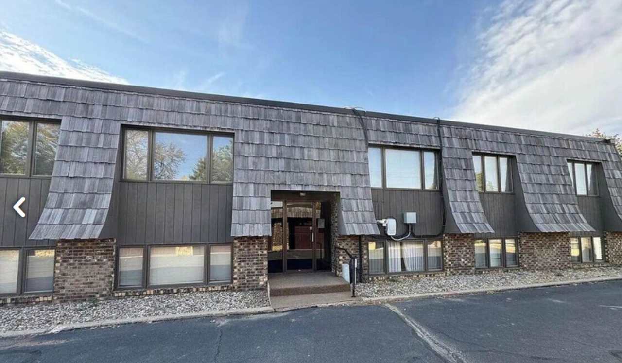 Cliffwood Apartments.