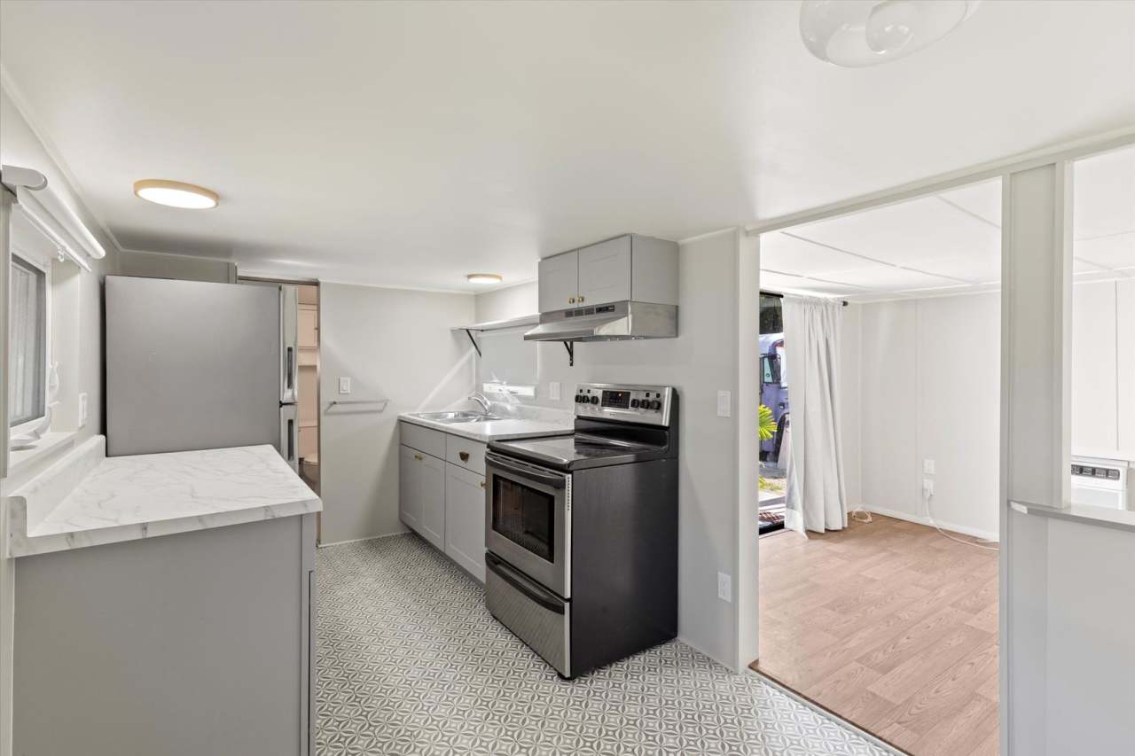 Bright  Newly Renovated 1-Bedroom Rental