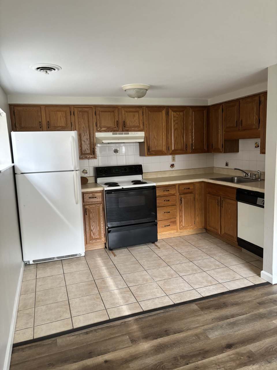 1036 South Braddock AvenueApt. 2