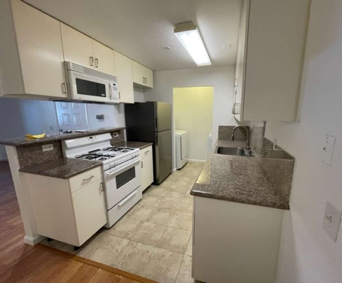 2 Bed/2 Bath Downstairs Unit Available Soon!