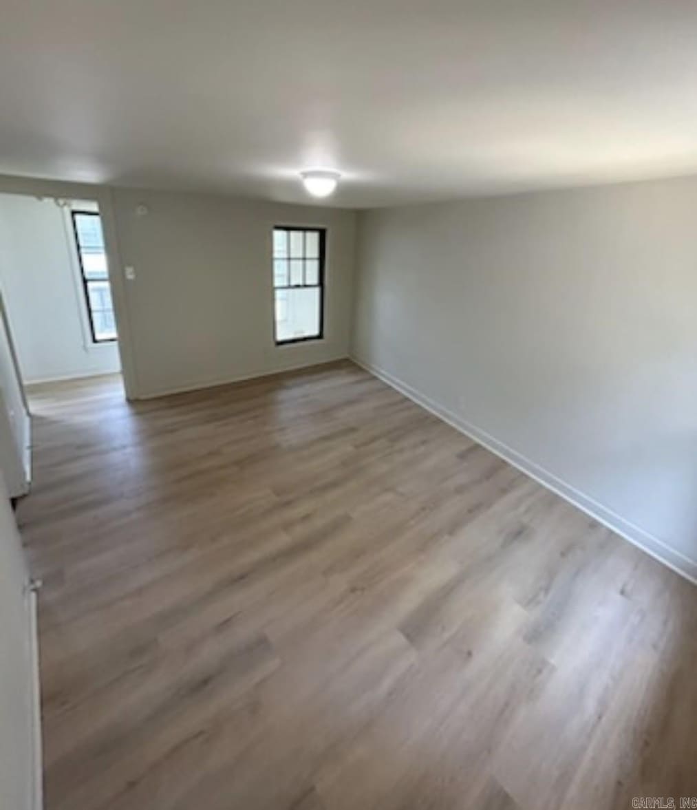 1008 Kavanaugh Boulevard