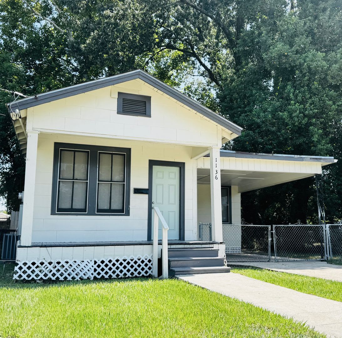 1136 N 28th Street (2 Bed/1 Bath)