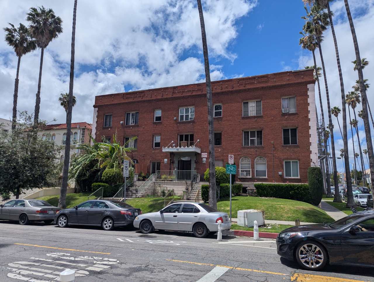 153 N New Hampshire Ave