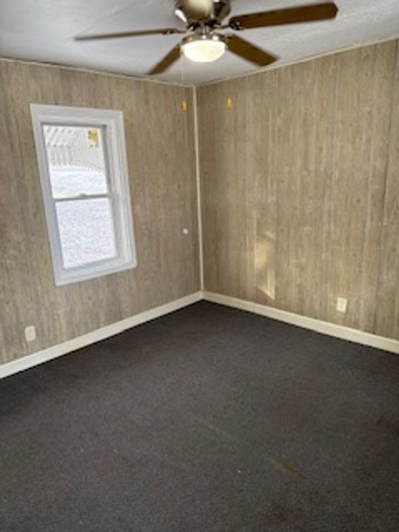 3961 Logan Ave - Apt 8