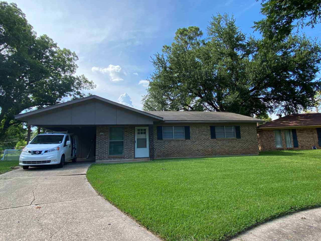 Shady Grove Rental