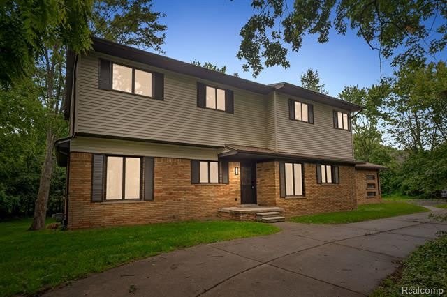 4866 Walnut Lake Road