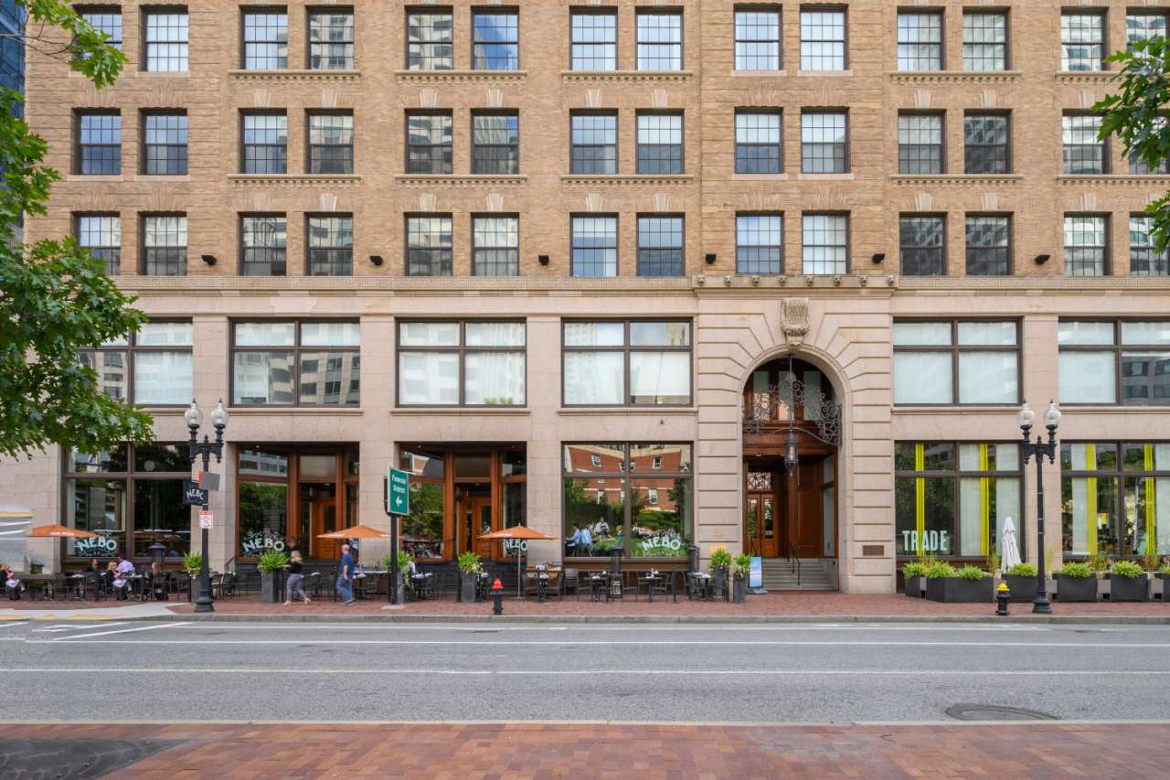 The Lofts At Atlantic Wharf